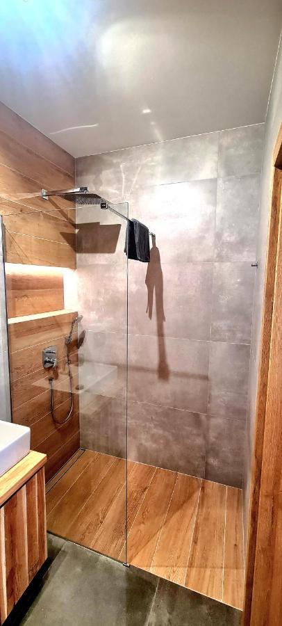 Jezyce Break Apartman Poznań Kültér fotó